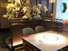 -左庭右院鲜牛肉火锅(浦江欢乐颂店)