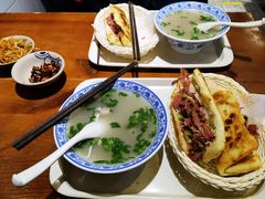 驴肉闷子火烧-小彭驴肉火烧(安贞店)