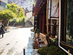 -久馆NineHouse