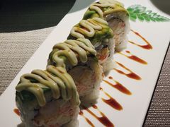 牛油果反卷-山葵家·创意料理(宁波来福士店)