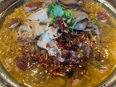 -靠山屯东北农家菜(八龙桥雅苑店)