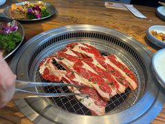 -明洞阿姨·韩式酱蟹烤肉·创意料理(三元桥店)