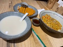 蟹黄金拌面-南小蟹手工點心(三里屯店)