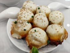 -老西白点心店