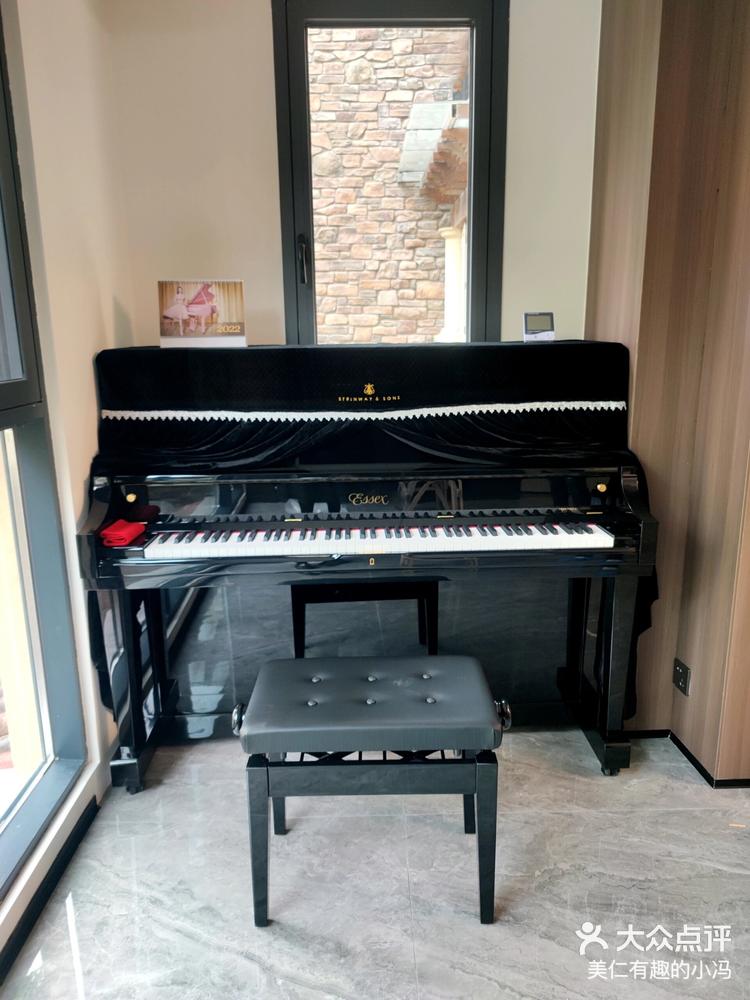 选琴就选施坦威请到盛世雅歌琴行