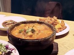 -峨嵋小镇·川菜(勒泰中心店)