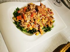 -马克西姆俄罗斯餐厅(通亚街店)