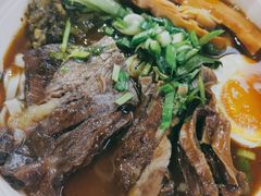 -康师傅私房牛肉面(马泉营奥莱店)