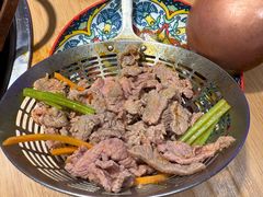 -洱火云南酸菜牛肉火锅(石景山当代商城店)