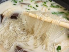 -津津老鸭粉丝馆(正东路店)
