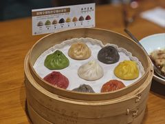 -乐忻皇朝(上海中心大厦店)