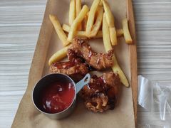 -必胜客(绿地新都会店)