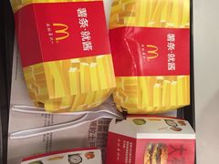 -麦当劳(中山公园龙之梦店)