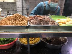 -覃肥叔桂林米粉(粮道街店)