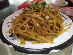 -钵家大院·地道湖北菜(江夏·大花岭店)