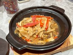 砂锅纸片笋-山四砂锅(钟楼街店)