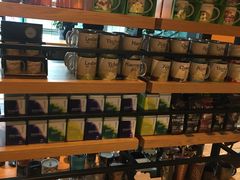 零售区-星巴克(兰州中川机场T2出发店)