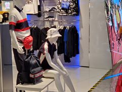 -fila(日月光中心广场店)