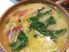 小锅米线-泓0871臻选云南菜·味庄