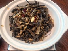 -唐师傅湘西名菜馆(武陵路店)