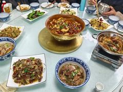 -秦扬居特色菜馆(上王村)