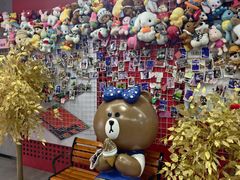 -嗨翻Hi-Fun竞技主题乐园·蹦床团建生日轰趴(荆川 国光1937店)