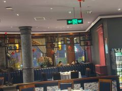 -八府香鸭·啫啫煲(华山路店)