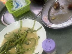 -南沙辉记烧鸡·荔枝木炭火吊烧(旧镇店)
