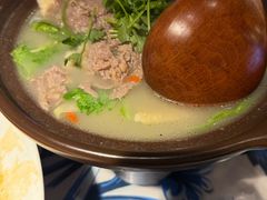 -川流不息·地道川菜·小龙虾(新松江路店)
