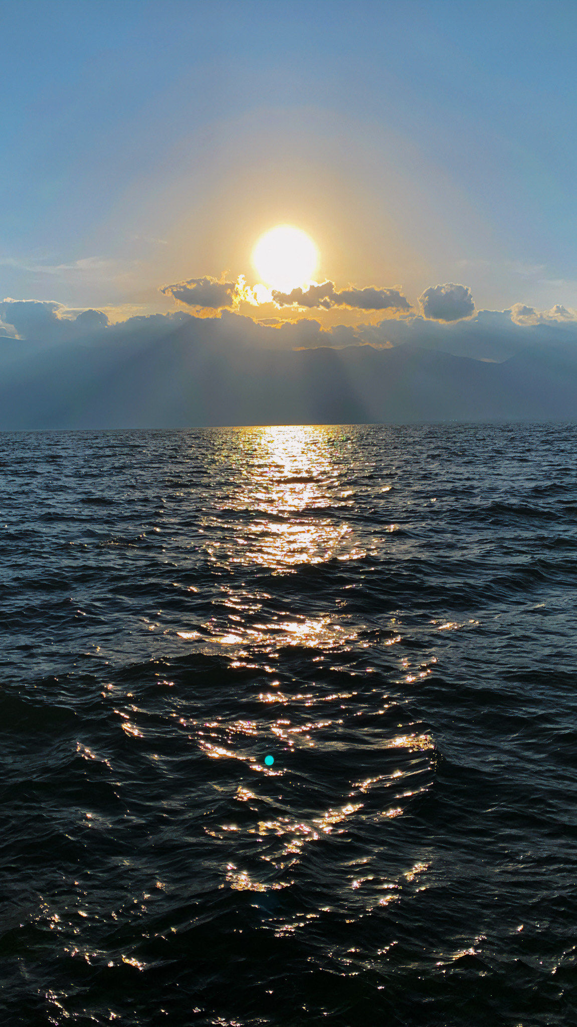 洱海