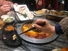-杨肥肠火锅大排档(火车站花园店)
