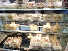 面包甜点陈列柜-白玉兰食品(甜云店)