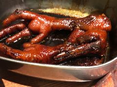 弄堂里的卤鸡爪-弄堂里·寻味杭州(湖滨银泰in77C区店)