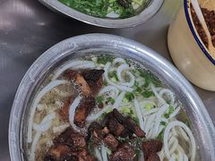 -花溪牛肉粉(八鸽岩店)