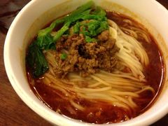 iphone_upload_pic-糖果KTV(雍和宫店)