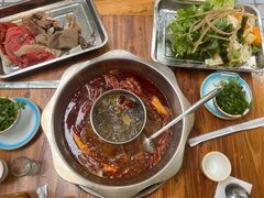 -金鼎雪山牦牛杂火锅(理县总店)