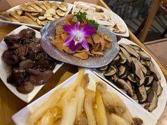 -大理董·董家小厨野生菌火锅(古城旗舰店)
