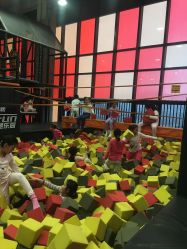 -嗨翻Hi-Fun竞技主题乐园·蹦床团建生日聚会(五棵松华熙店)
