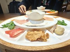 -芸南道·过桥米线(昆明老街旗舰店)