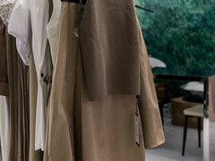 -广州白马服装市场