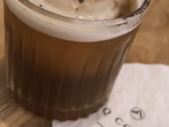 躺下来-MQ COFFEE STAND明谦(新洲店)