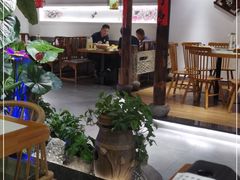 -春天里餐厅(西田城店)