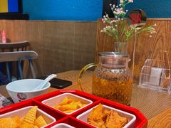 -黄泥岗·地道湖北菜(奥特莱斯店)