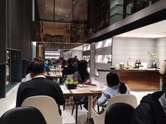 -上海虹桥西郊假日酒店