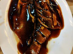 -楼外楼·停车场