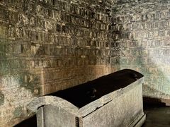 -洛阳古墓博物馆