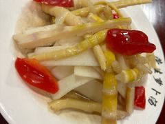 -荣生萝卜汤饭店