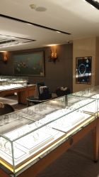 -北京七彩云南翡翠珠宝旗舰店(月坛店)