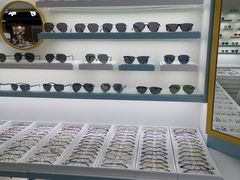 -潘多拉眼镜·蔡司依视路明月(潘家园店)