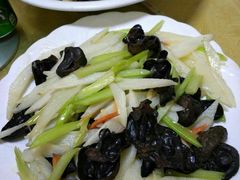 -连池鱼豆味坊(风景区店)